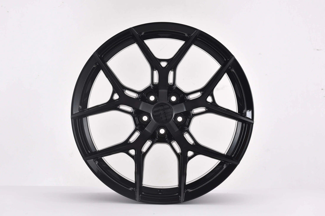 22-inch WheeloutletNJ HF Y-Spoke Style Wheels in glossy black, showcasing the sleek Y-spoke design and polished finish.