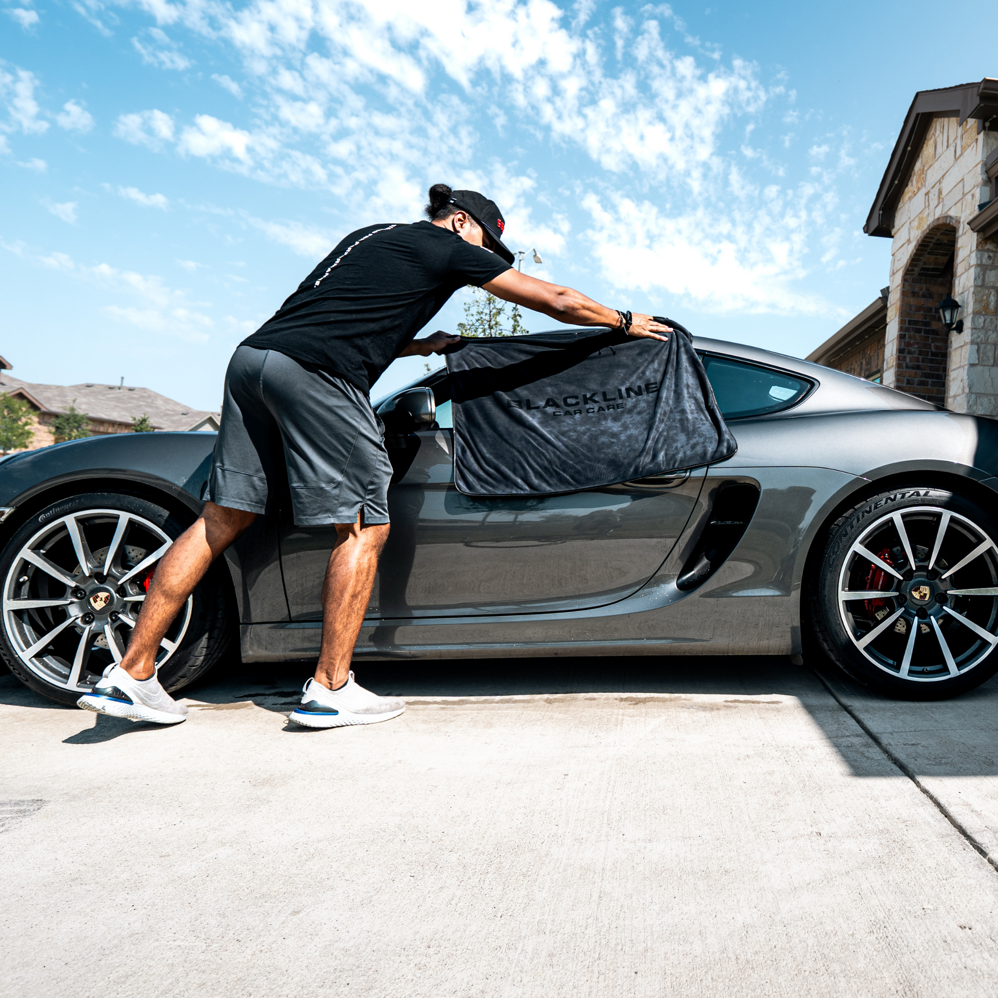 Blackline Car Care BLACKLINE® Slim Twisted-Loop Drying Towel, black microfiber towel for car drying and detailing.