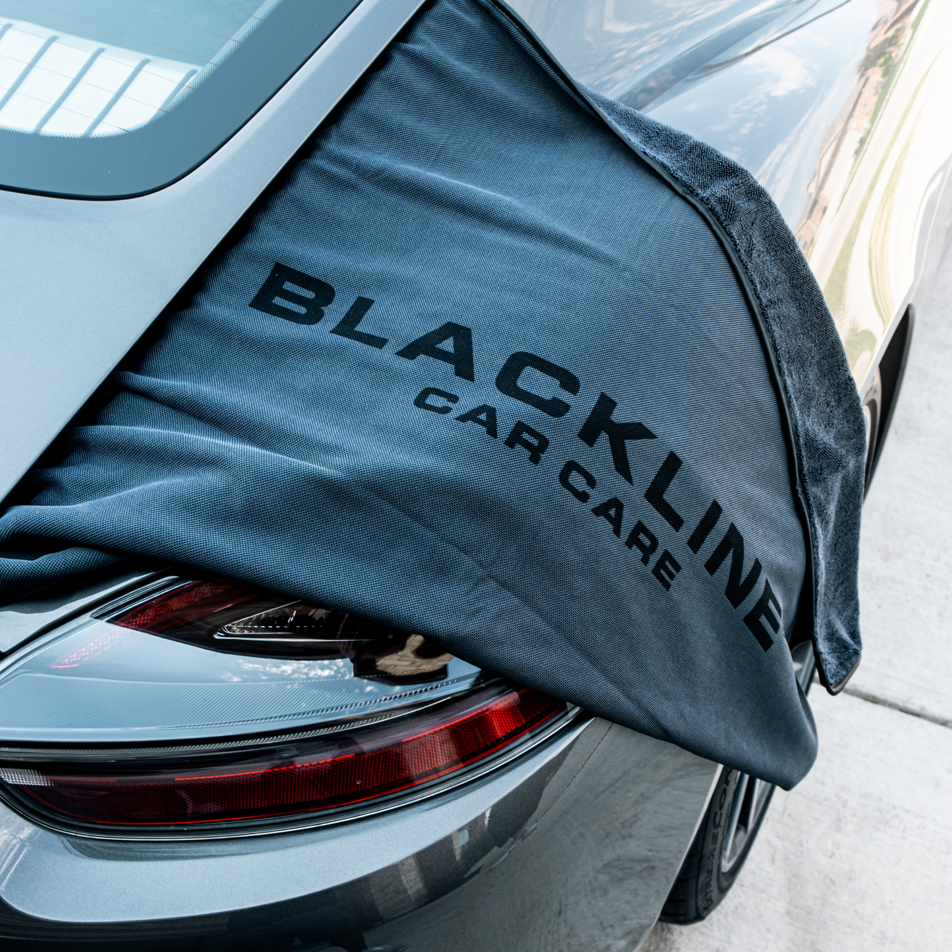 Blackline Car Care BLACKLINE® Slim Twisted-Loop Drying Towel, black microfiber car drying towel with twisted loop design.