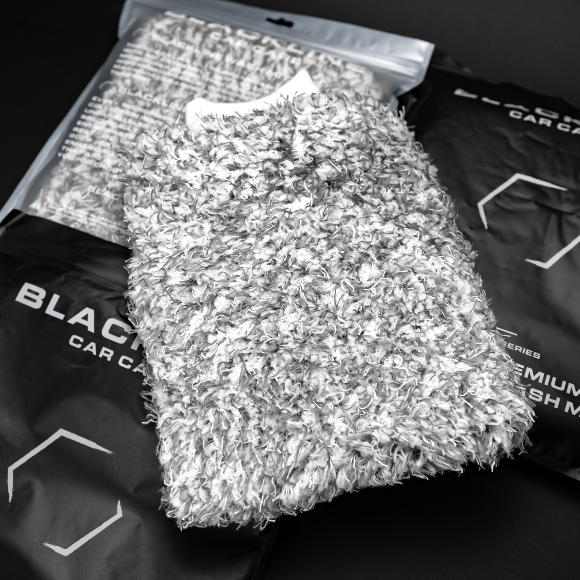 Blackline Car Care BLACKLINE® Microfiber Wash Mitt for car cleaning, showing soft microfiber material and ergonomic design.