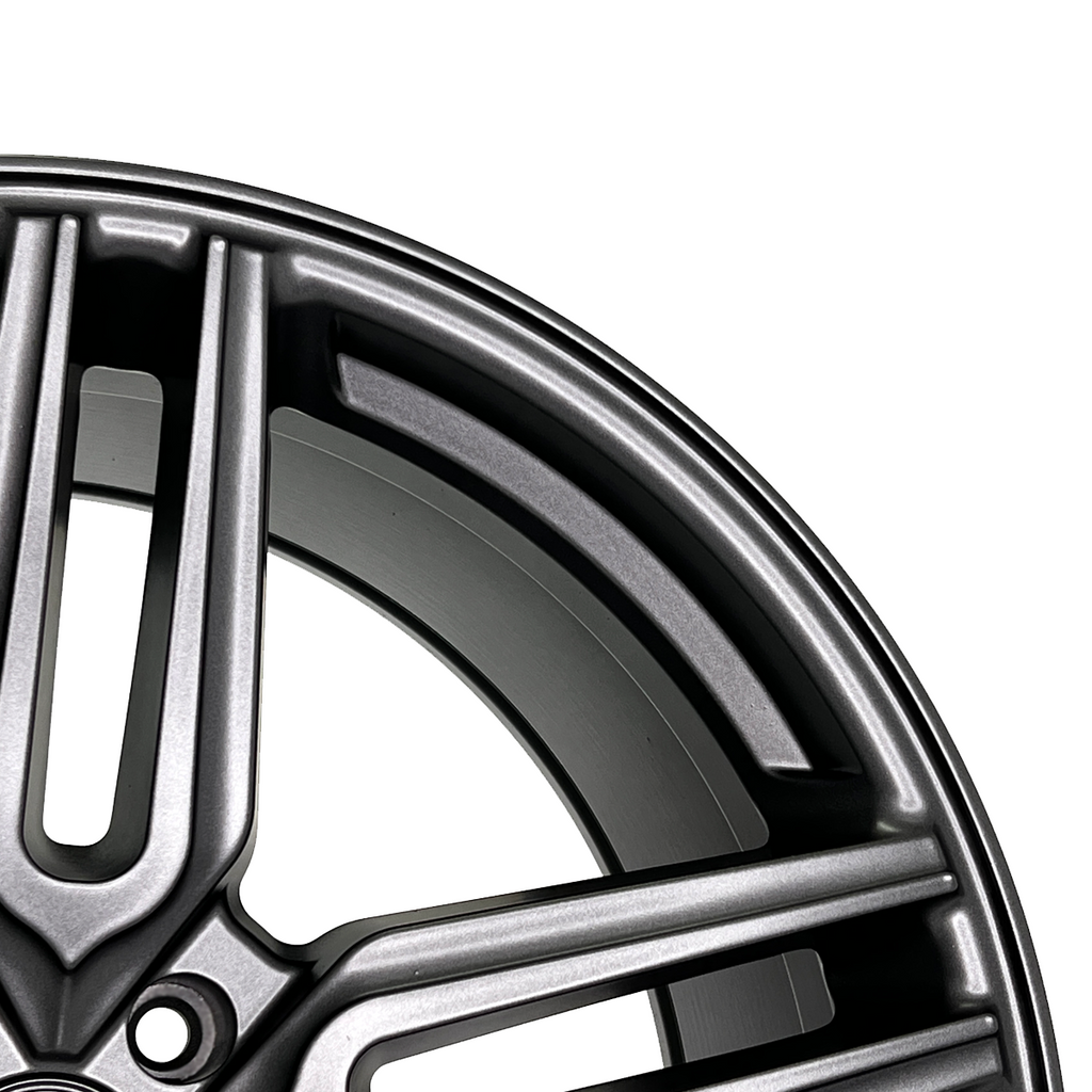 Anthracite Grey HyperDip aerosol can from DipYourCar.com for DIY vehicle dip and coating applications.