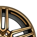 Bronze Gold HyperDip aerosol spray by DipYourCar.com, showcasing a metallic bronze gold finish in a single can.