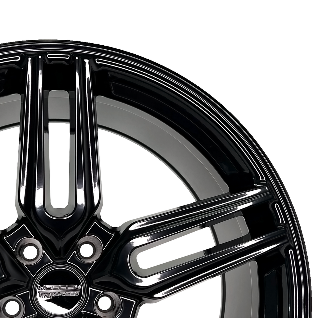 Piano Black HyperDip aerosol can by DipYourCar.com, glossy black spray for automotive dip and custom finishes.