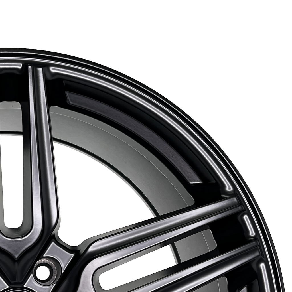 Shadow Black HyperDip aerosol can from DipYourCar.com, featuring sleek black HyperDip coating for automotive customization.