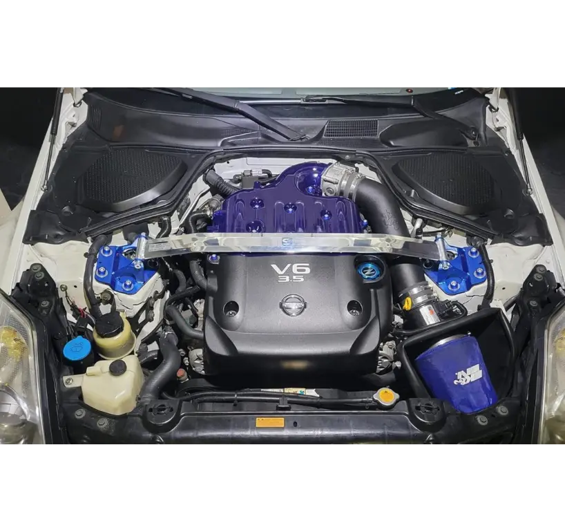 ZSPEC Plenum Fastener Kit for Nissan 350Z VQ35DE, stainless steel and billet fasteners installed on engine plenum.